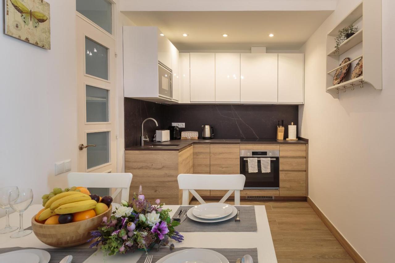 Sagrada Familia Apartment Барселона Экстерьер фото