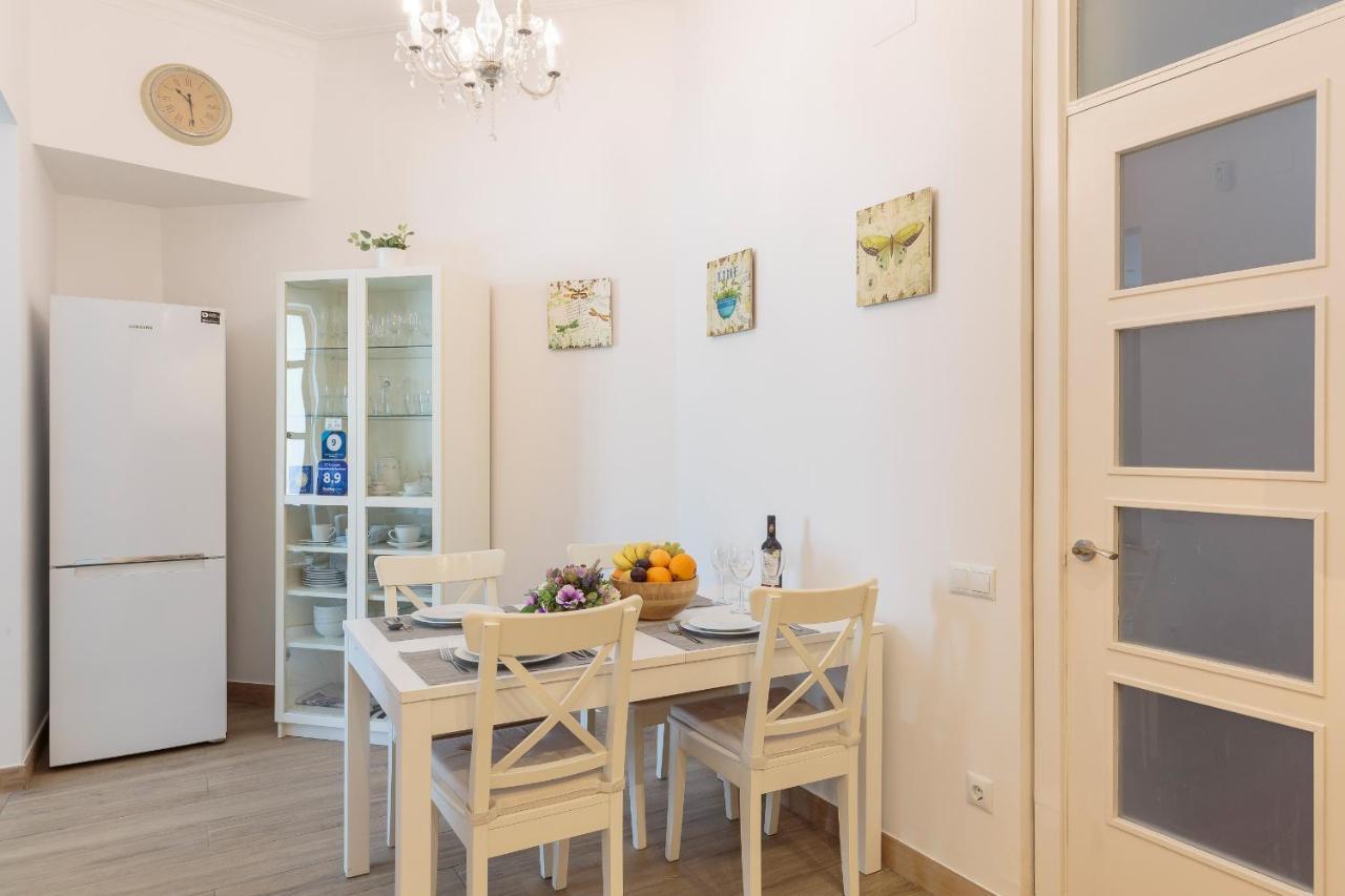 Sagrada Familia Apartment Барселона Экстерьер фото
